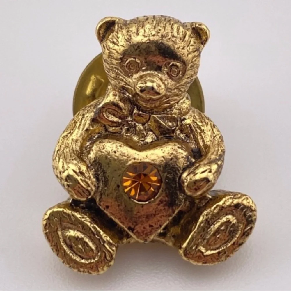 Vintage Teddy Bear Heart Gold Tone Pin
